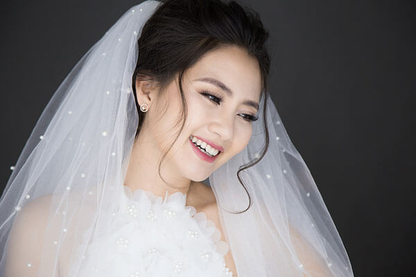 Những sai lầm khi trang điểm cô dâu