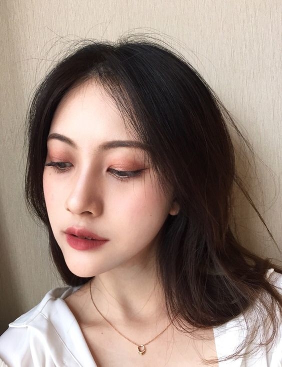 Bí Quyết Trang Điểm Tự Nhiên Đẹp Rạng Ngời